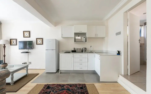 Emmarentia Guest house
