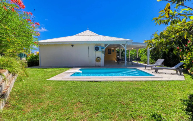 Villa 200m from the beach MQSL17