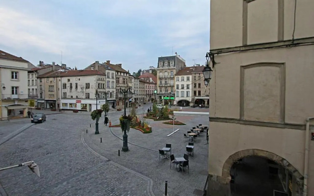 Gîte Épinal, 4 pièces, 6 personnes - FR-1-589-82