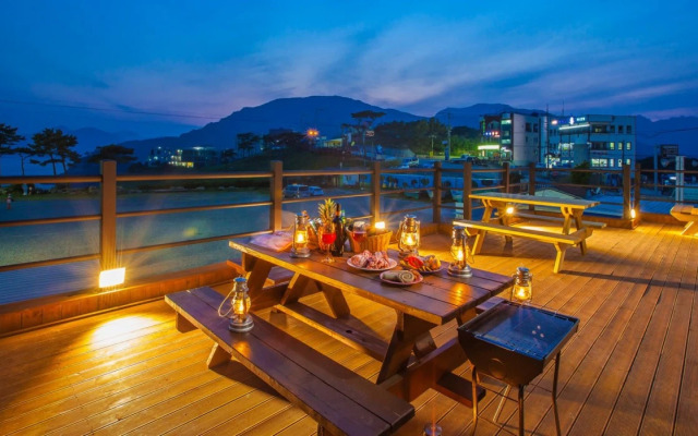 Geojedo Haemirae Pension