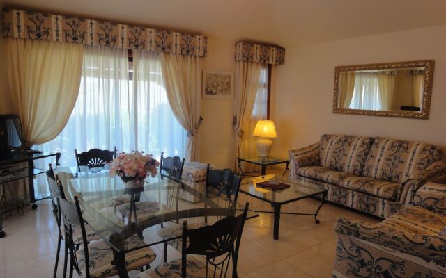 La Quinta Villas