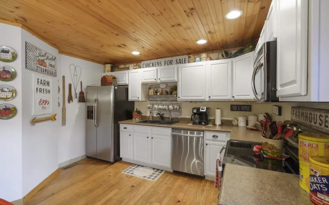 Cabin in the Cove