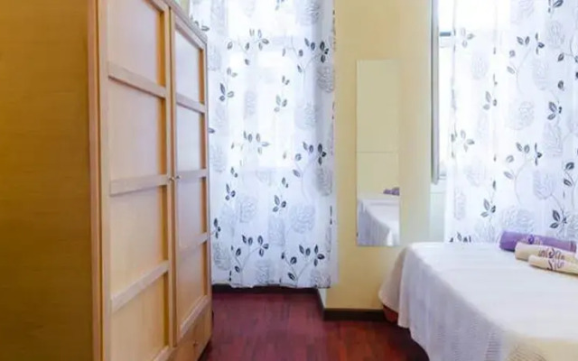 Room Gani I