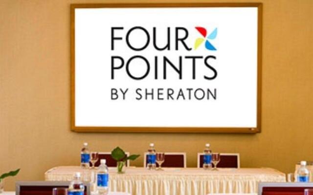 Wyndham Richmond Airport Hotel