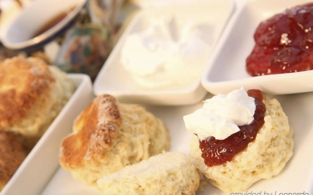 Leonardo Hotel IJmuiden Seaport Beach