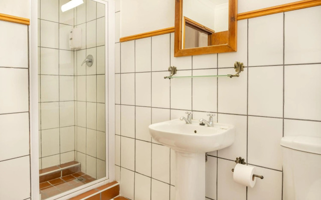 Karoo Country Inn Hotel