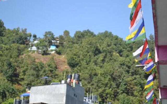 Kaliente Pokhara