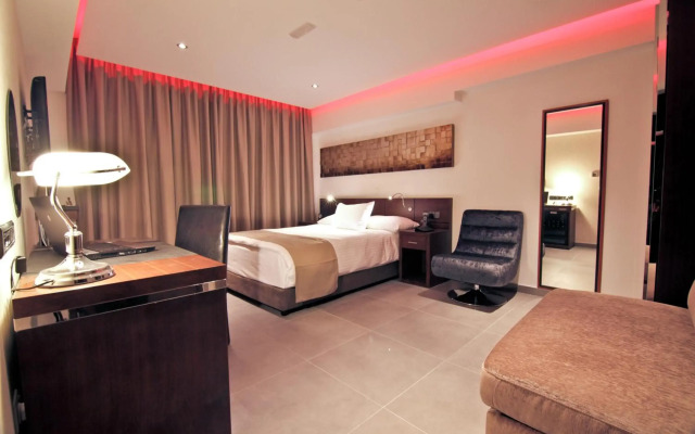 Achilleos City Hotel