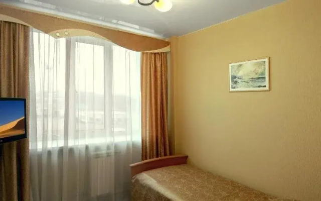 Ayir Hotel