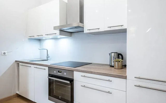 WINWINSTAY Exclusive Apartments by River Daugava