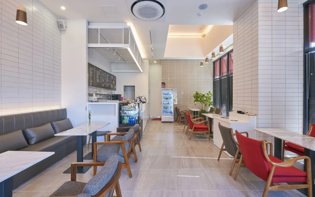 Gwangju Aura Hotel