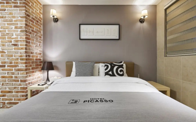 Donghae Picaso Hotel