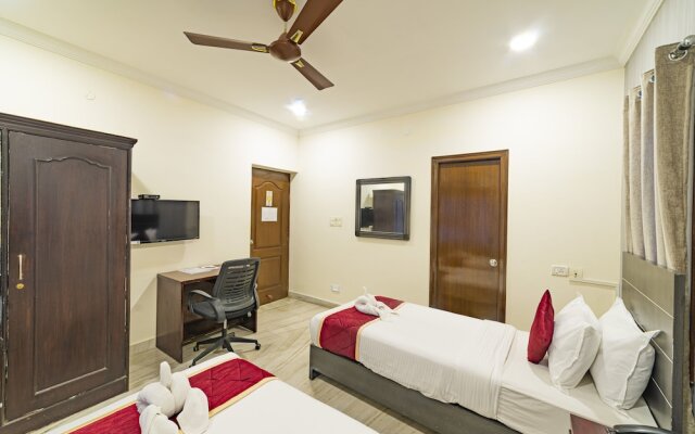 At Home Apartment Hotel