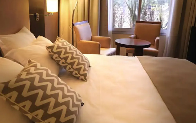 Howard Johnson Resort Spa and Convention Center Lujan