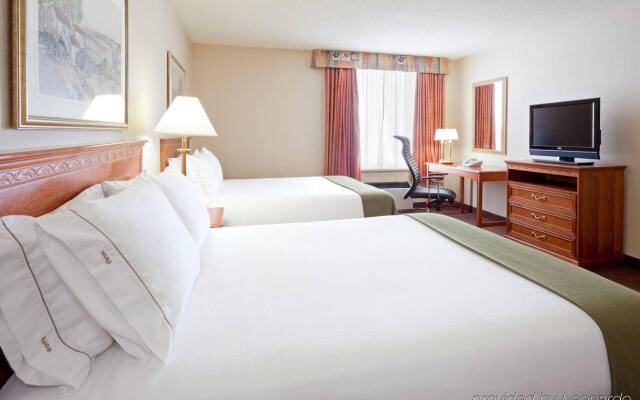 Holiday Inn Express Hotel & Suites Regina, an IHG Hotel