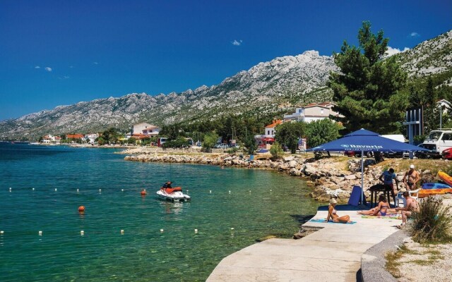 Amazing Apartment in Starigrad With 1 Bedrooms and Wifi