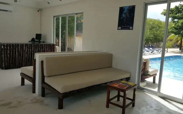 Jungle House Tulum Hotel & Hostal
