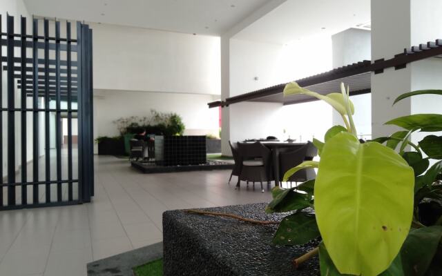 Summer Studio 2 - One South