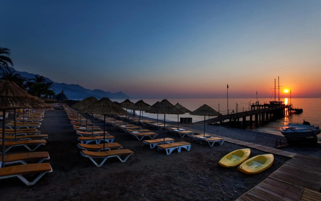 Champion Holiday Village - All Inclusive