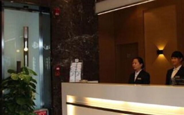 Jinjiang Inn Select Jinan Jingshi Road Yanshan Overpass Bridge