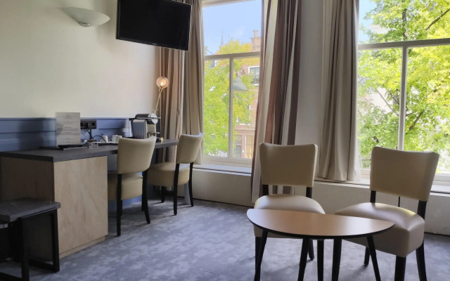 Hotel Royal Bridges