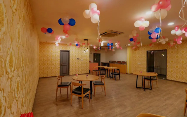 FabHotel Chattarpur Enclave