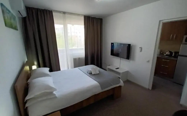 Revolution Apartment