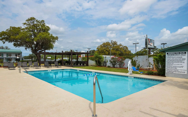 Best Western Central Inn