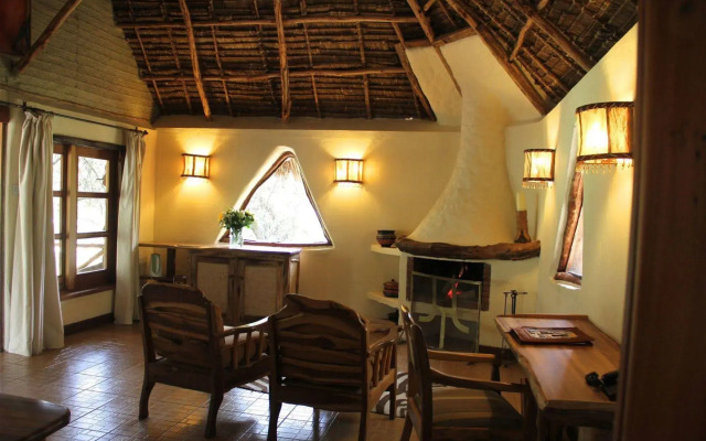 Rose Wood Lodge