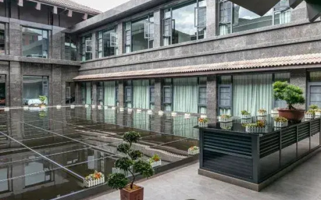 Daguan Jinwan Hotel