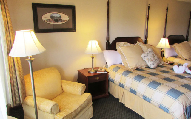 Arbors at Island Landing Hotel & Suites