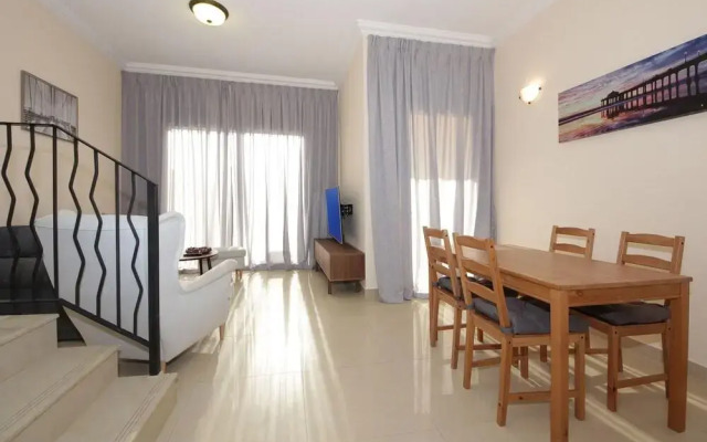 Villa Al-Hamra