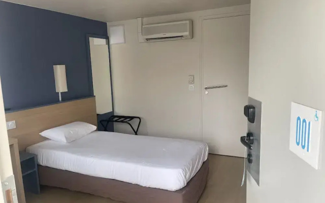Hotel Restaurant Campanile Montpellier Ouest - Saint-Jean-De-Vedas