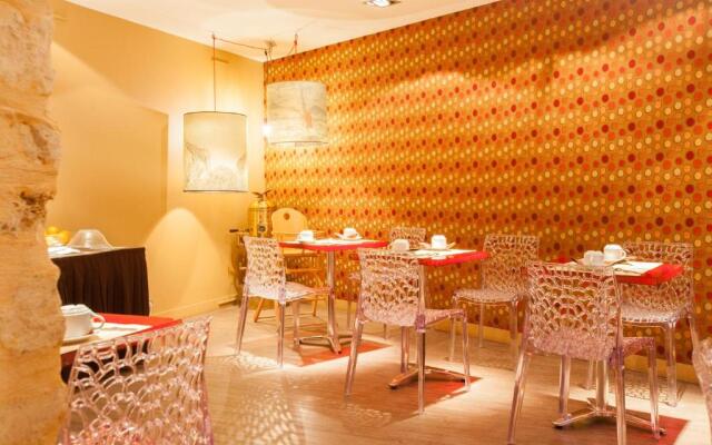Hôtel Moulin Plaza by Happyculture