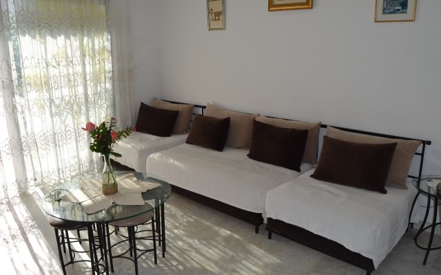 Airbetter -Cute 2bedroom Duplex with terrace Hammamet
