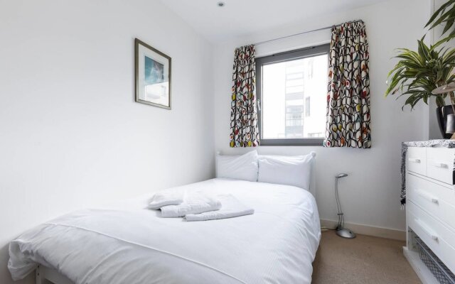 2 Bedroom Apartment in Clapham