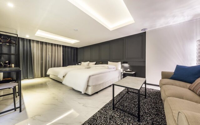Stay Hotel