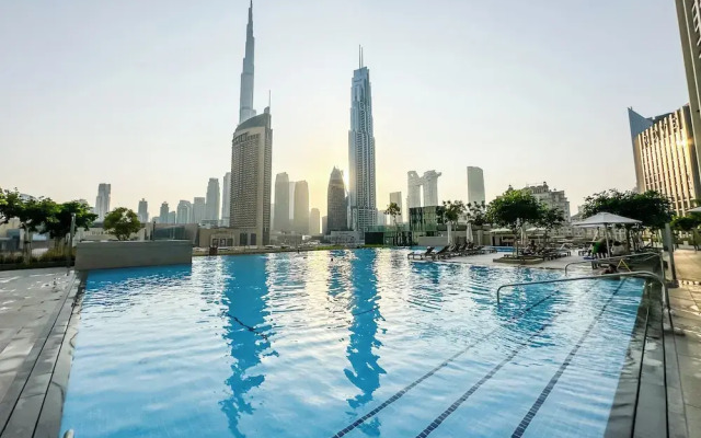 Burj Khalifa View - 2 BR - PS5 - Pool