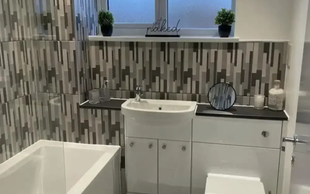 Immaculate 1-bed House in Didcot