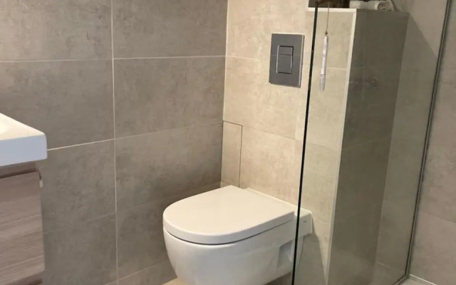 Luxury Central Apartment