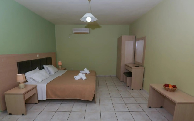 Pelagos Apartments