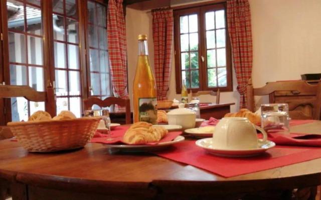 Aux Trois Damoiselles