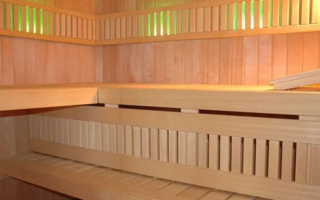 Stella Maris Modern Retreat