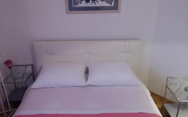 Apartment Macho