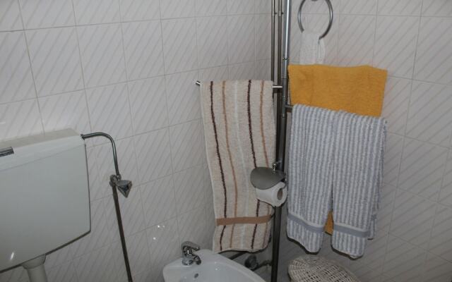 Beautiful Apartment in Quarteira with Beach View