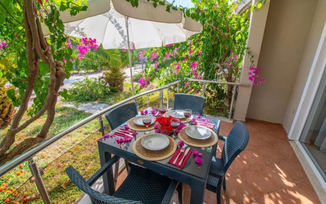 Sunset Beach Club Villas