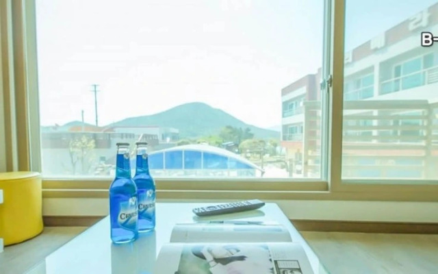 Wando Rivera Pension