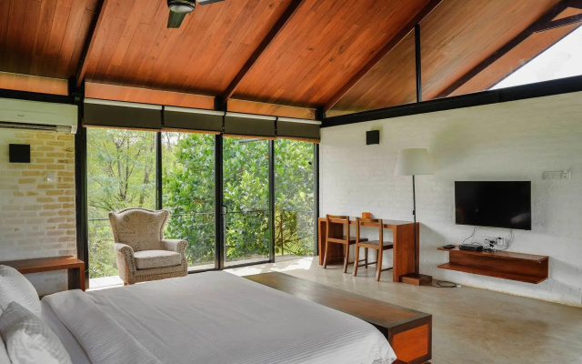 Kalundewa Retreat