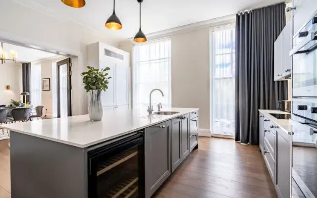 Lincolns Inn Apartments, London