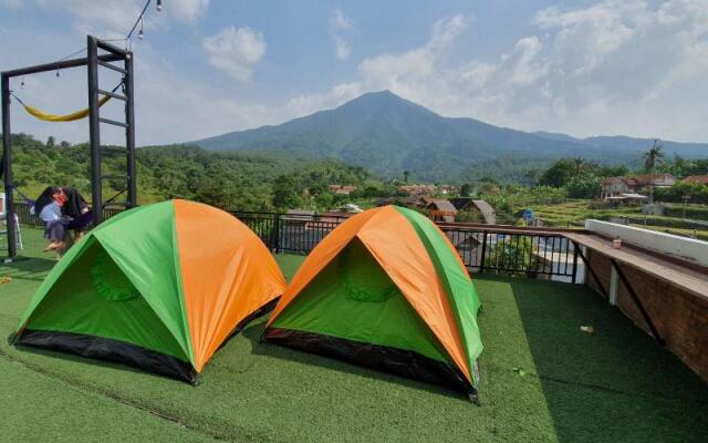 Kampung Istal By Zuzu